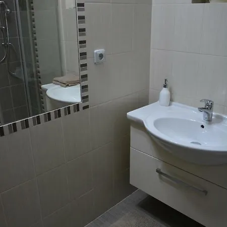 Pod Cimburkem Vila *